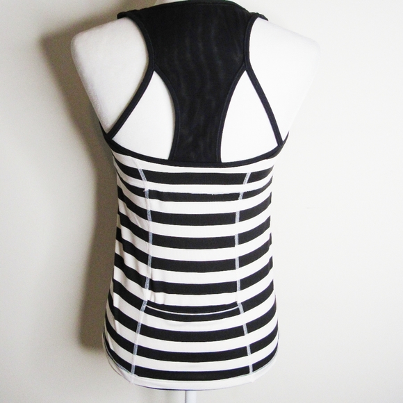 ATHLETA STRIPE CHASE Black & White Tank SZ M - Picture 5 of 9